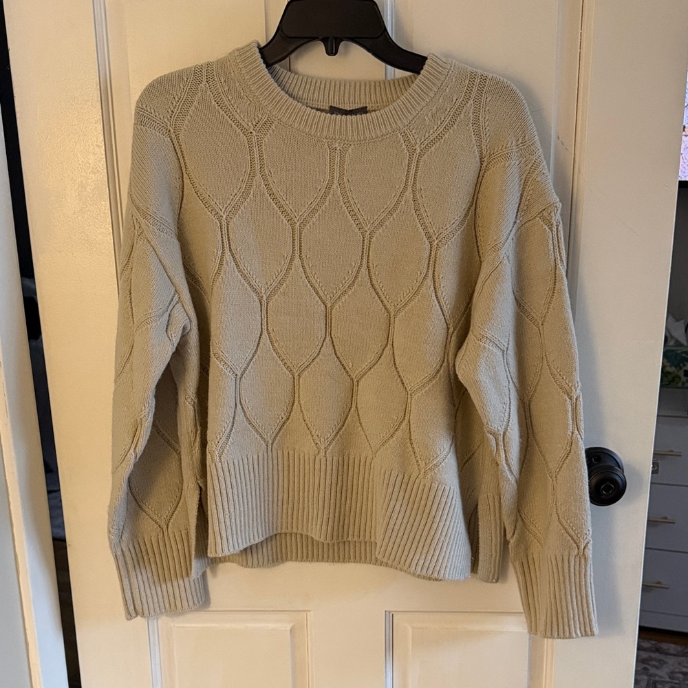 Vince Camuto Cream Cable Knit Women's Sweater